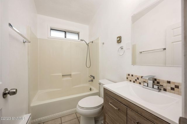 1290 N Willow Street, Las Cruces, NM 88001