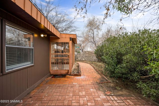 1290 N Willow Street, Las Cruces, NM 88001