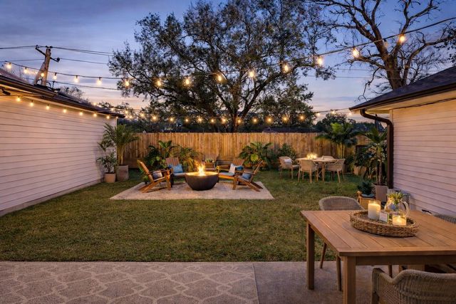 9511 Moorberry Lane, Houston, TX 77080