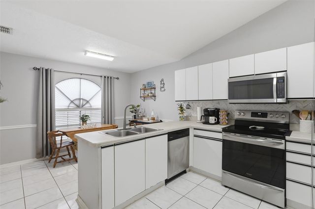2876 BARDAHL COURT, Deltona, FL 32738
