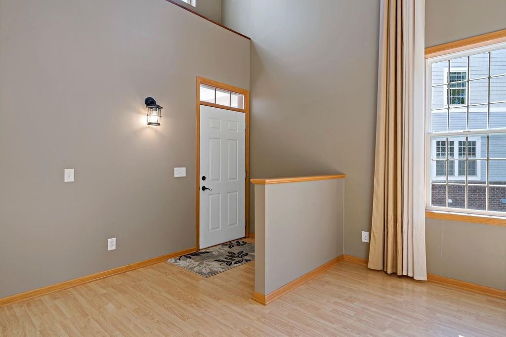 18043 Kindred Court, Lakeville, MN 55044 — photo 3