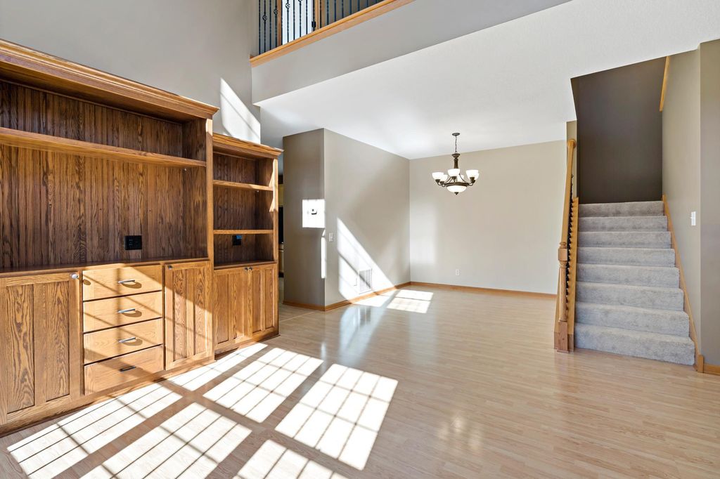 18043 Kindred Court, Lakeville, MN 55044 — photo 5
