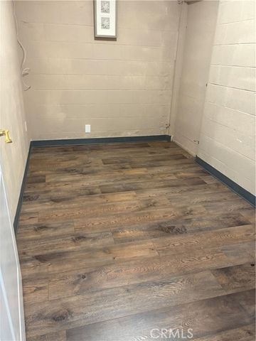 2100 E Foothill, Pasadena, CA 91107