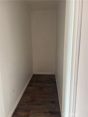 2100 E Foothill, Pasadena, CA 91107