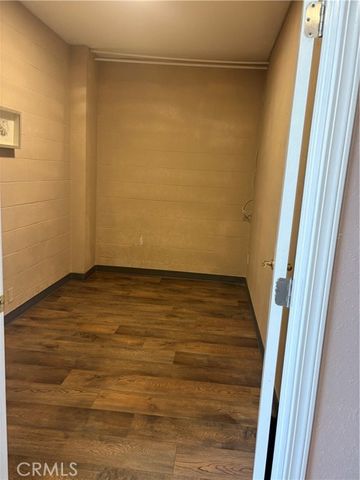 2100 E Foothill, Pasadena, CA 91107