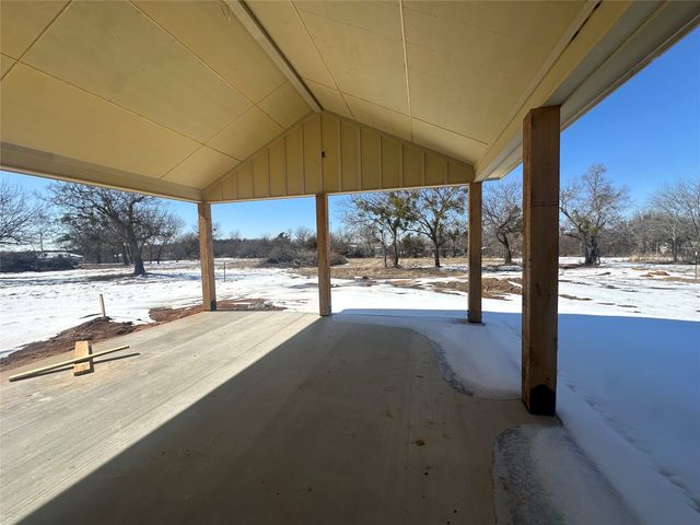 518 Strong Street, Bowie, TX 76230