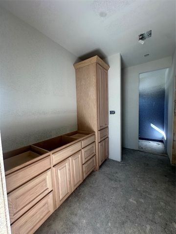 518 Strong Street, Bowie, TX 76230