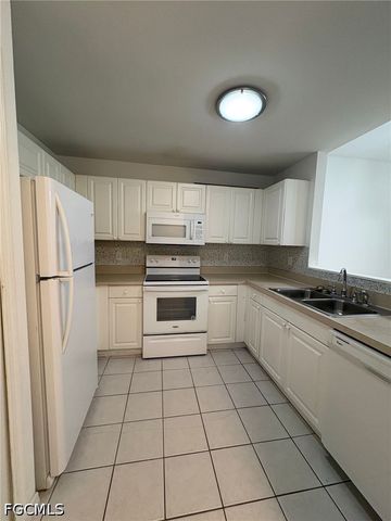 509 SE 6th PL A, Cape Coral, FL 33990