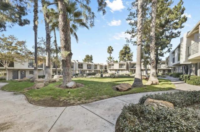 1045 Peach Avenue 28, El Cajon, CA 92021