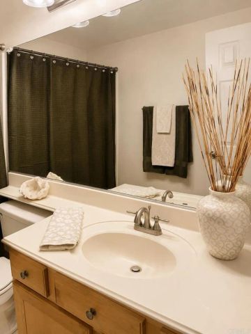 1045 Peach Avenue 28, El Cajon, CA 92021