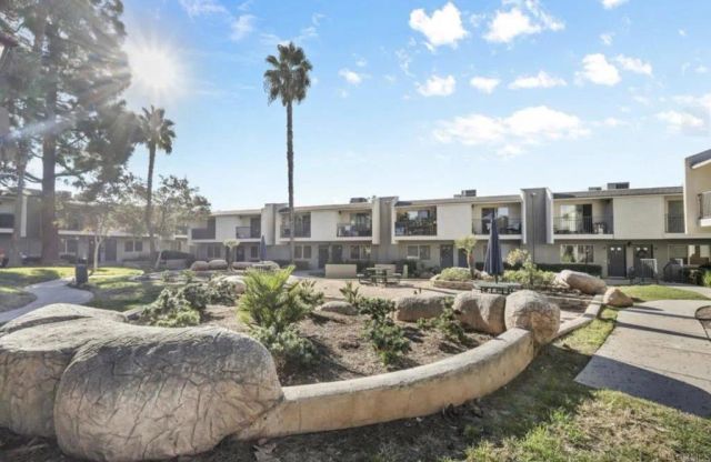 1045 Peach Avenue 28, El Cajon, CA 92021