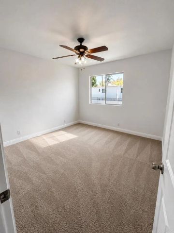 1045 Peach Avenue 28, El Cajon, CA 92021