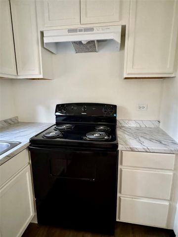 28 Heron Lane, Trinity, TX 75862