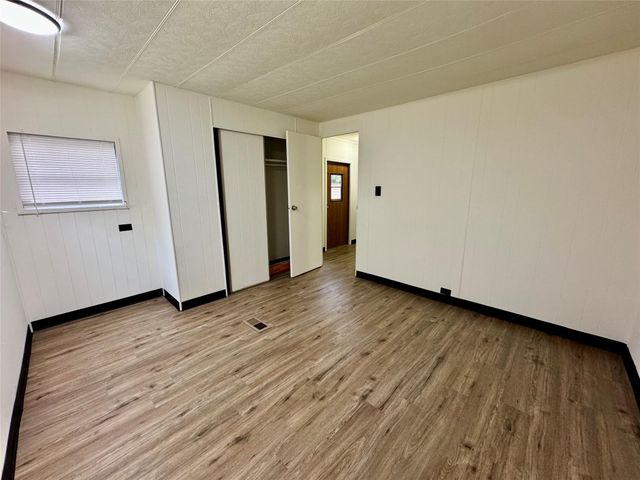 28 Heron Lane, Trinity, TX 75862