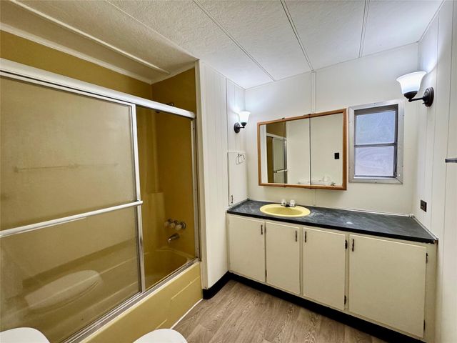 28 Heron Lane, Trinity, TX 75862