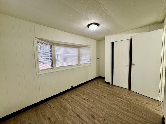 28 Heron Lane, Trinity, TX 75862