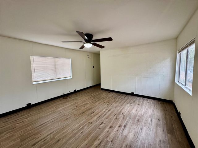 28 Heron Lane, Trinity, TX 75862