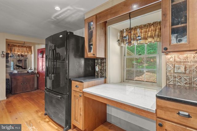 1592 WHITE OAK RD, Strasburg, PA 17579