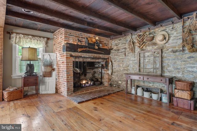 1592 WHITE OAK RD, Strasburg, PA 17579