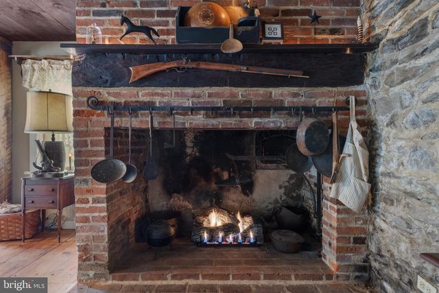 1592 WHITE OAK RD, Strasburg, PA 17579