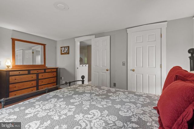 1592 WHITE OAK RD, Strasburg, PA 17579