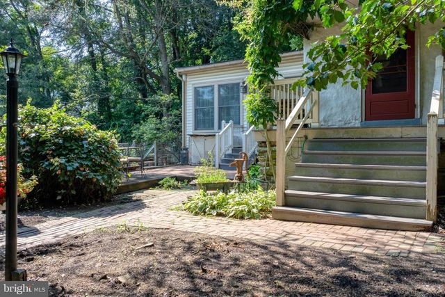 1592 WHITE OAK RD, Strasburg, PA 17579