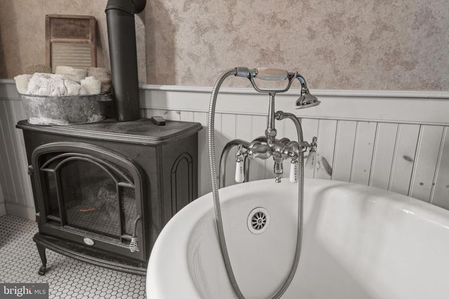 1592 WHITE OAK RD, Strasburg, PA 17579