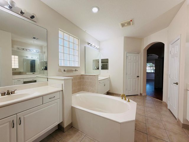 6573 Traveler Road, West Palm Beach, FL 33411