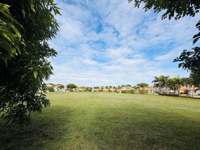 6573 Traveler Road, West Palm Beach, FL 33411