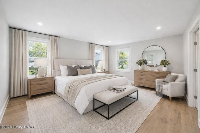 318 N 30th St, Louisville, KY 40212