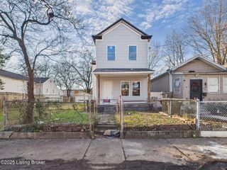318 N 30th St, Louisville, KY 40212