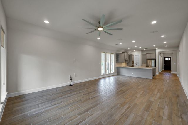 348 Rockrose Path, Willis, TX 77318