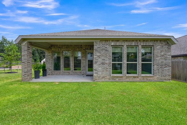 348 Rockrose Path, Willis, TX 77318