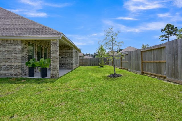 348 Rockrose Path, Willis, TX 77318