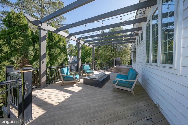 101 E BROOKHAVEN RD, Wallingford, PA 19086
