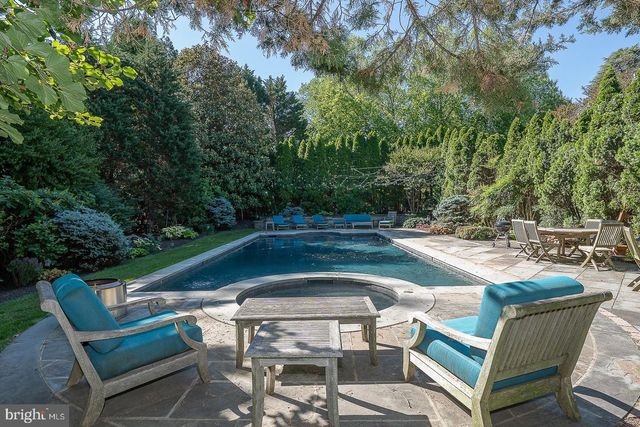 101 E BROOKHAVEN RD, Wallingford, PA 19086