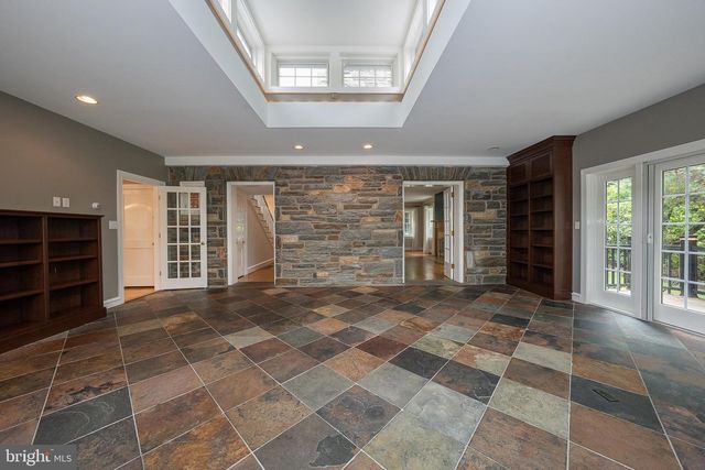 101 E BROOKHAVEN RD, Wallingford, PA 19086