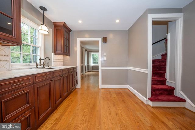 101 E BROOKHAVEN RD, Wallingford, PA 19086