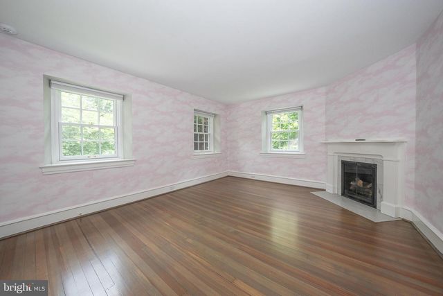 101 E BROOKHAVEN RD, Wallingford, PA 19086