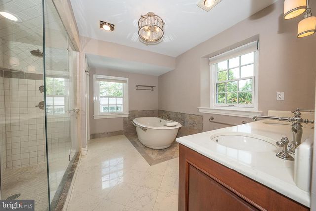 101 E BROOKHAVEN RD, Wallingford, PA 19086