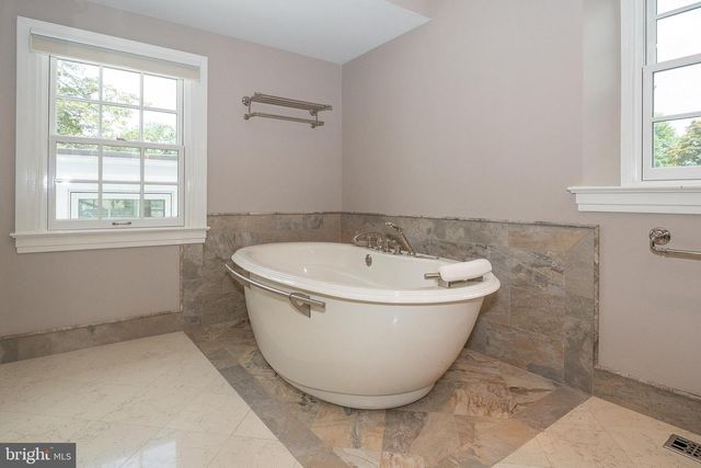 101 E BROOKHAVEN RD, Wallingford, PA 19086