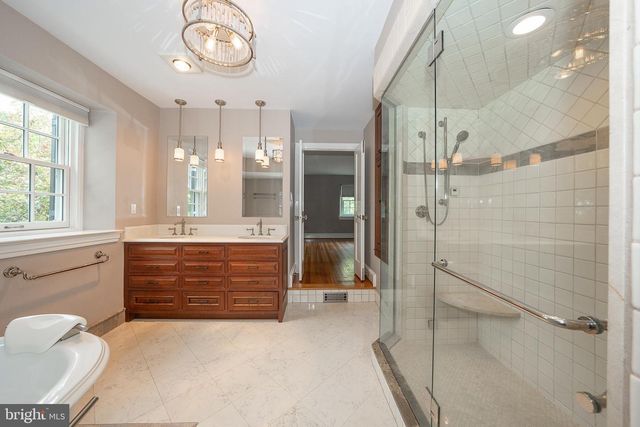 101 E BROOKHAVEN RD, Wallingford, PA 19086