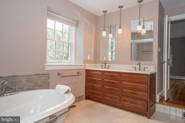 101 E BROOKHAVEN RD, Wallingford, PA 19086