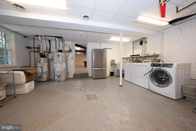 101 E BROOKHAVEN RD, Wallingford, PA 19086