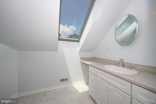 101 E BROOKHAVEN RD, Wallingford, PA 19086