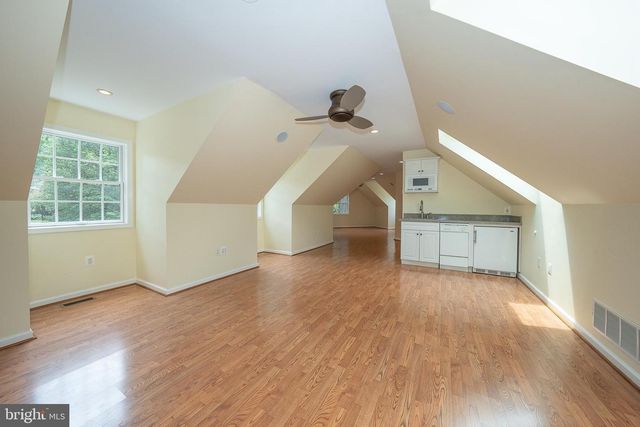 101 E BROOKHAVEN RD, Wallingford, PA 19086