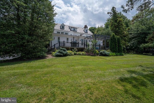 101 E BROOKHAVEN RD, Wallingford, PA 19086