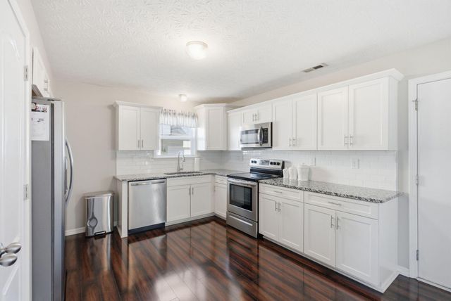 4038 Firestone Way, Shelbyville, KY 40065