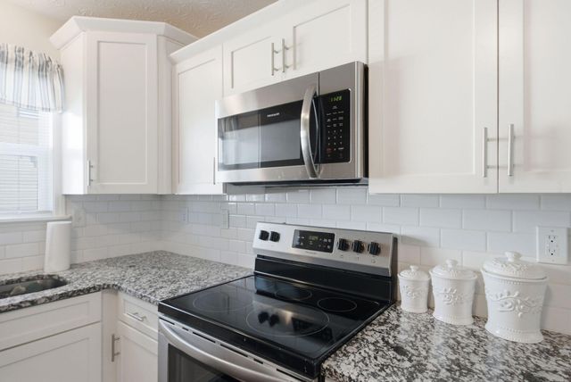 4038 Firestone Way, Shelbyville, KY 40065