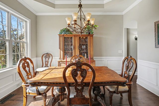 5094 Moss Rd, Nashville, TN 37221